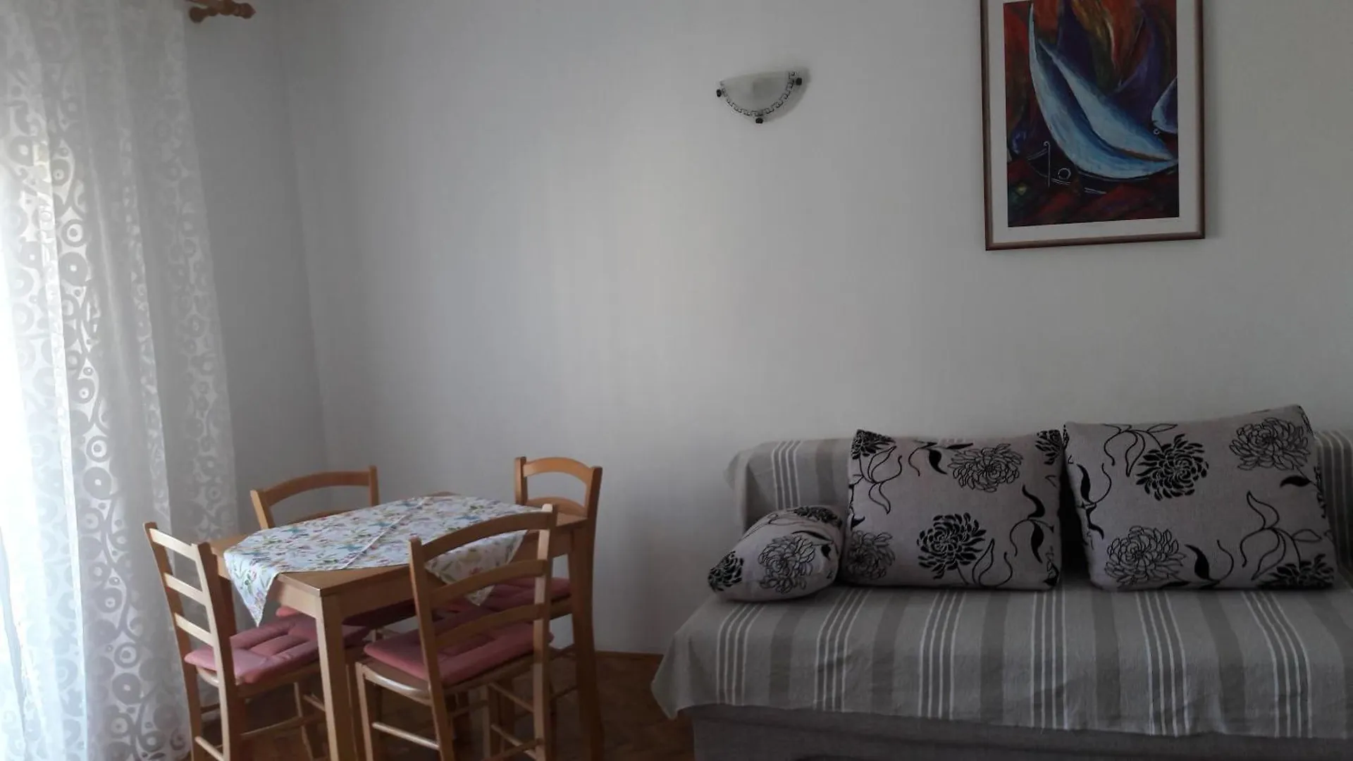 Piadora Apartment Banjol 0*,