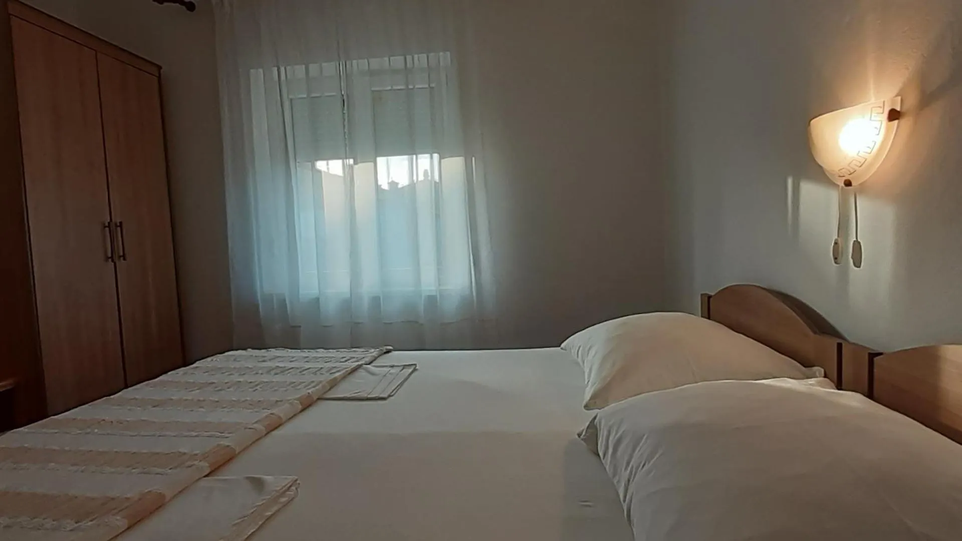 Piadora Apartment Banjol 0*,  Croatia