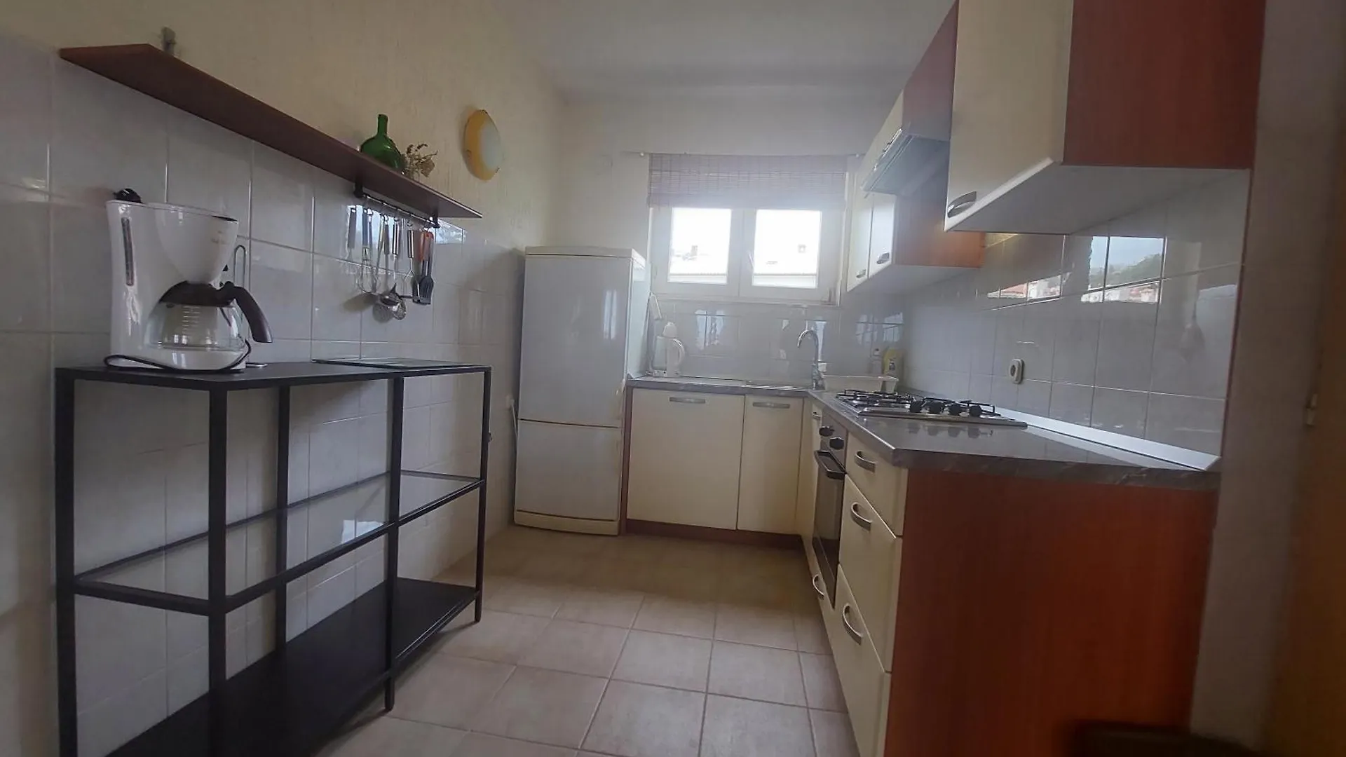 Piadora Apartment Banjol 0*,